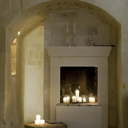 Corte San Pietro فندق ماتيرا