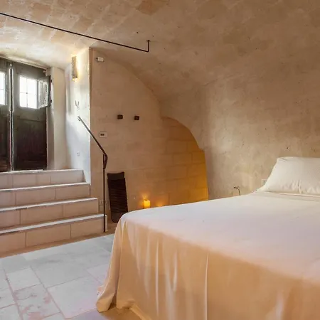 Corte San Pietro 4*