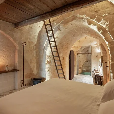 Corte San Pietro Hotel 4*