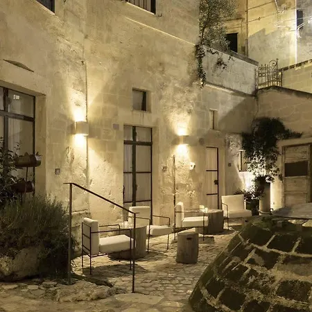 Corte San Pietro ماتيرا