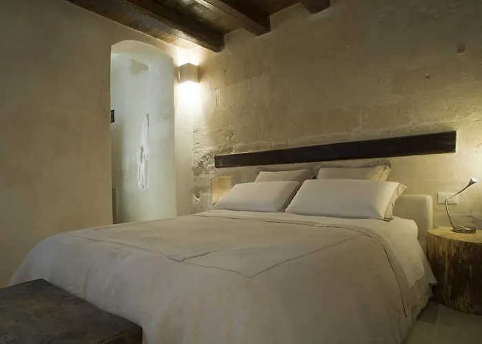 Corte San Pietro 4* Matera