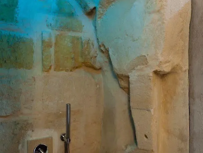 Corte San Pietro 4* Matera