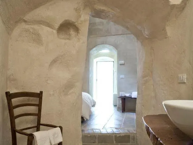 Corte San Pietro 4* Matera